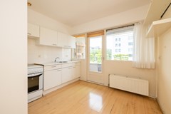Aardbisschop Romerostraat 332  Utrecht 053.jpg